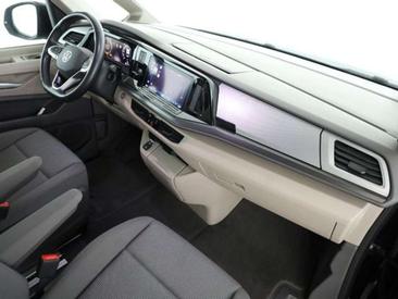 Volkswagen Multivan Van 2.0 TDI — photo 7