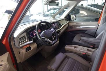 Volkswagen Multivan Van 1.5 TSI — photo 5
