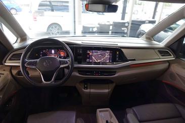 Volkswagen Multivan Van 1.5 TSI — photo 7