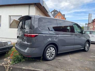 Volkswagen Multivan Van 2.0 TDI — photo 4