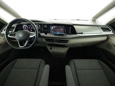 Volkswagen Multivan Van 2.0 TDI — photo 3