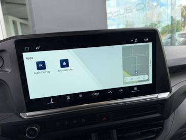 Volkswagen Transporter Berline 2.0TDI 150PS — photo 11