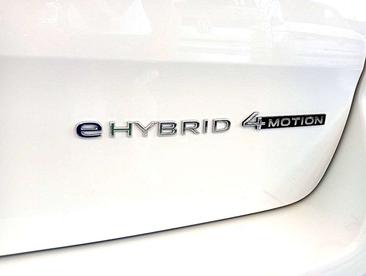 Volkswagen Multivan Van EHybrid — photo 3