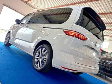 Volkswagen Multivan Van EHybrid — photo 4
