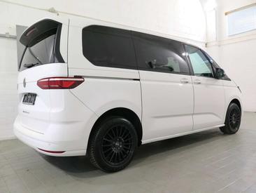Volkswagen Multivan Van 2.0 TDI — photo 2