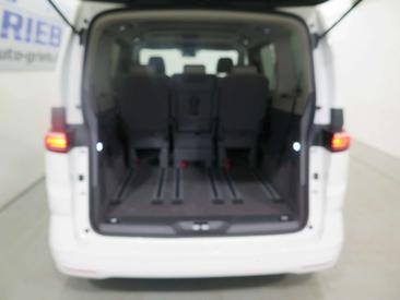 Volkswagen Multivan Van 2.0 TDI — photo 5
