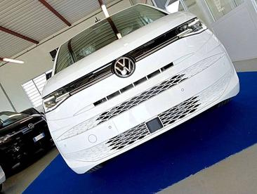 Volkswagen Multivan Van EHybrid — photo 14