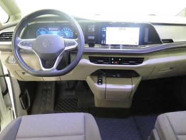 Volkswagen Multivan Van 2.0 TDI — photo 8