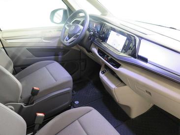 Volkswagen Multivan Van 2.0 TDI — photo 9