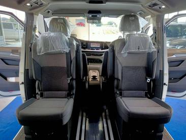 Volkswagen Multivan Van EHybrid — photo 20