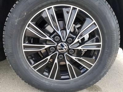 Volkswagen Multivan Van EHybrid