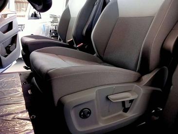 Volkswagen Multivan Van EHybrid — photo 32