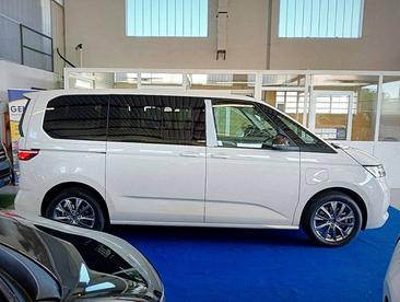 Volkswagen Multivan Van EHybrid — photo 33