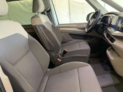 Volkswagen Multivan Van 2.0 TDI