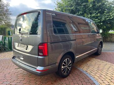 Volkswagen Multivan Van 2.0 TDI — photo 8