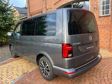 Volkswagen Multivan Van 2.0 TDI — photo 9