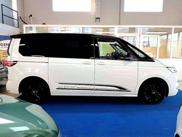 Volkswagen Multivan Van 2.0 TDI — photo 3