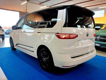 Volkswagen Multivan Van 2.0 TDI — photo 5