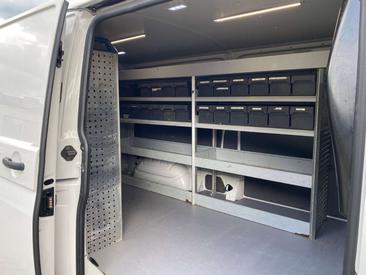 Volkswagen Transporter Van 2.0 TDI 150 — photo 8