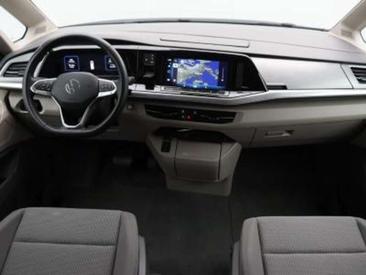 Volkswagen Multivan Van 2.0 TDI — photo 4
