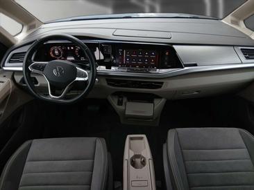 Volkswagen Multivan Van 2.0 TDI — photo 10