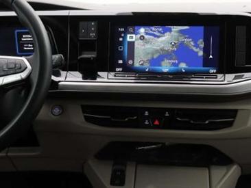Volkswagen Multivan Van 2.0 TDI — photo 5