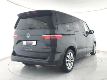 Volkswagen Multivan TDI Life — photo 3