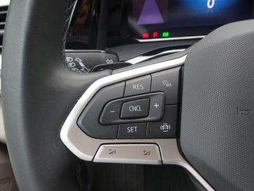 Volkswagen Multivan — photo 12