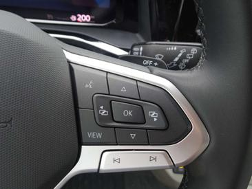 Volkswagen Multivan — photo 13