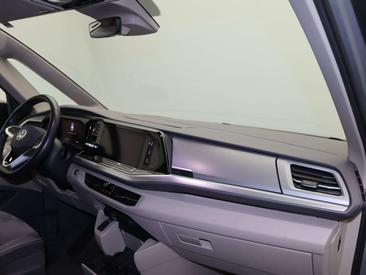 Volkswagen Multivan Van EHybrid — photo 8