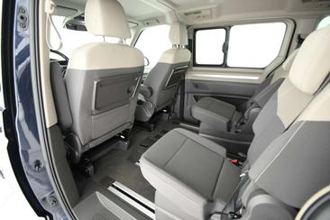 Volkswagen Multivan TDI Life — photo 18