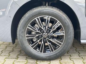 Volkswagen Multivan — photo 25