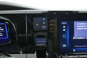 Volkswagen Multivan TDI Life — photo 32