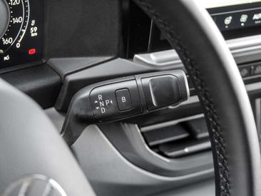 Volkswagen Multivan Van EHybrid — photo 9