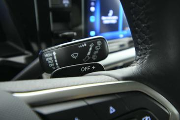 Volkswagen Multivan TDI Life — photo 43