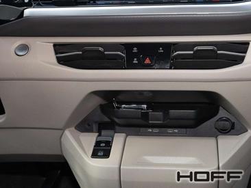 Volkswagen Multivan Van 2.0 TDI — photo 8