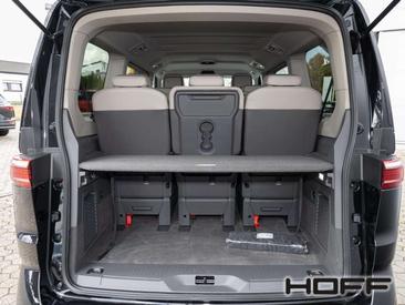 Volkswagen Multivan Van 2.0 TDI — photo 12