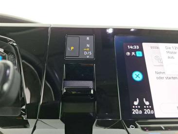 Volkswagen Multivan TSI Life — photo 15