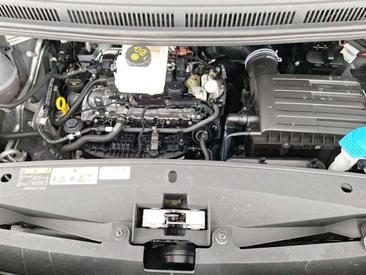 Volkswagen Multivan TSI Life — photo 24