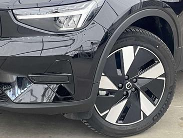 Volvo C40 Coupé SUV Recharge Single Motor Extended Range — photo 5