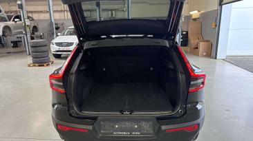 Volvo C40 Coupé SUV — photo 13