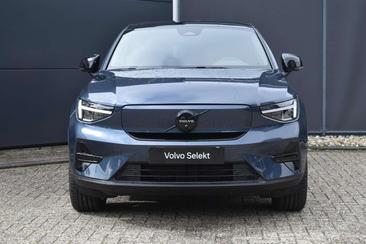 Volvo EC40 Coupé SUV Single Motor Extended Range — photo 2
