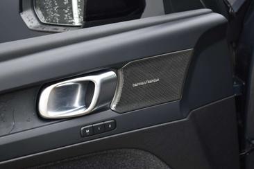 Volvo EC40 Coupé SUV Single Motor Extended Range — photo 14