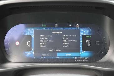 Volvo EC40 Coupé SUV Single Motor Extended Range — photo 20
