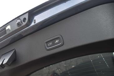 Volvo EC40 Coupé SUV Single Motor Extended Range — photo 26