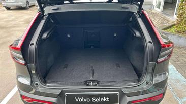Volvo EC40 Coupé SUV Single Motor Extended Range — photo 13