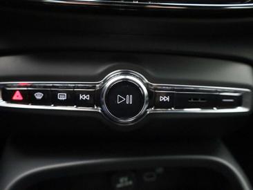 Volvo XC40 Berline Recharge Pure Electric — photo 19