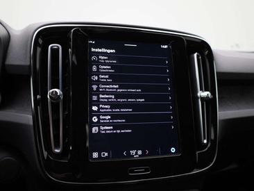 Volvo XC40 Berline Recharge Pure Electric — photo 25