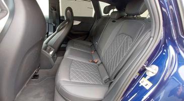 Audi A4 40 TFSI — photo 12