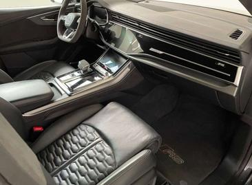 Audi RSQ8 — photo 8